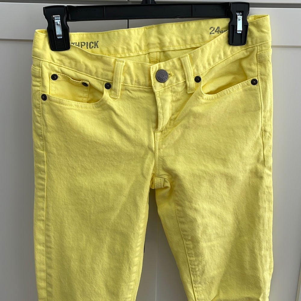 Jcrew toothpick ankle jeans in bright yellow. New without tags.